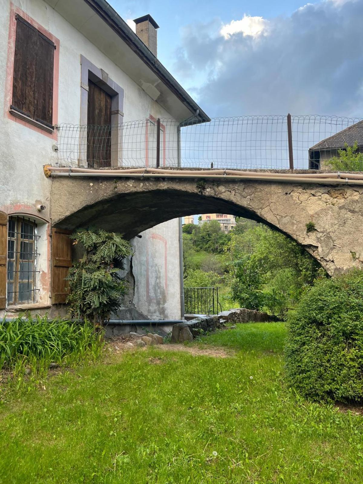 Maison Calme Seyne Екстериор снимка